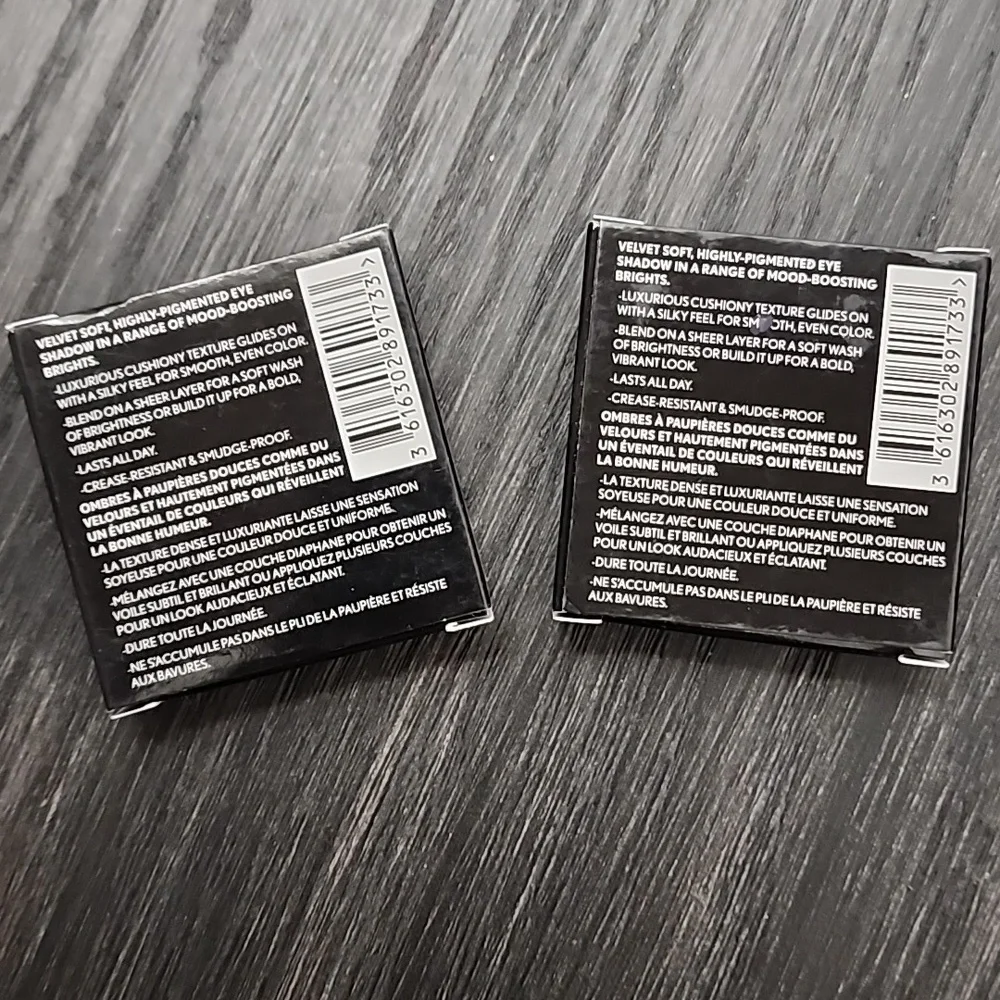 (2) COVERGIRL Exhibitionist Velvet Mono Eye Shadow 125 Dig Deep Limited Edition